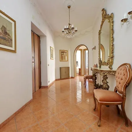 Etruria At San Giovanni By Halldis Rzym