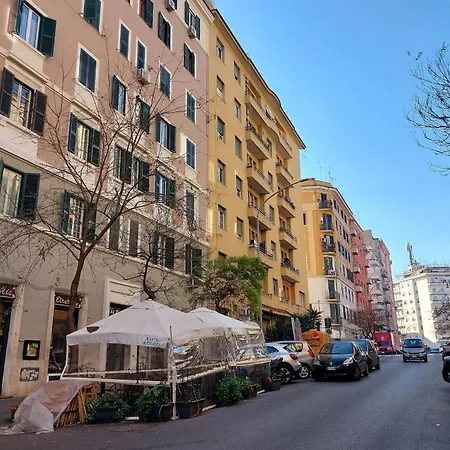 Apartament Etruria At San Giovanni By Halldis Rzym